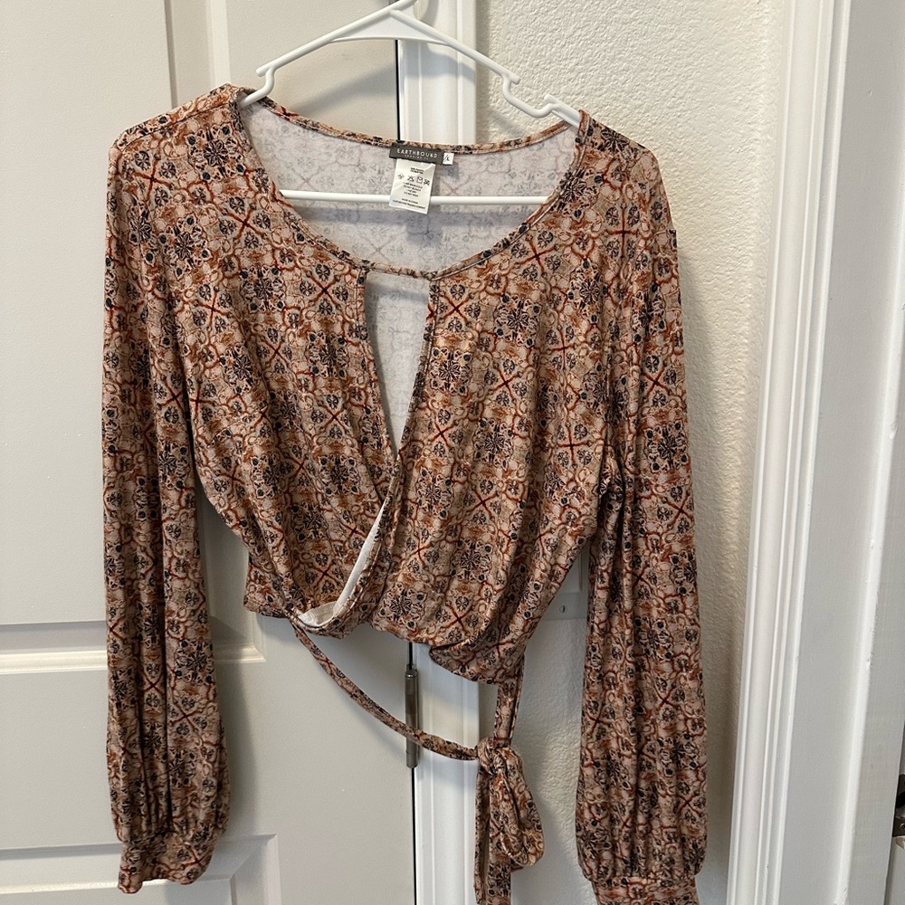 Earthbound Tie Top - Size Large